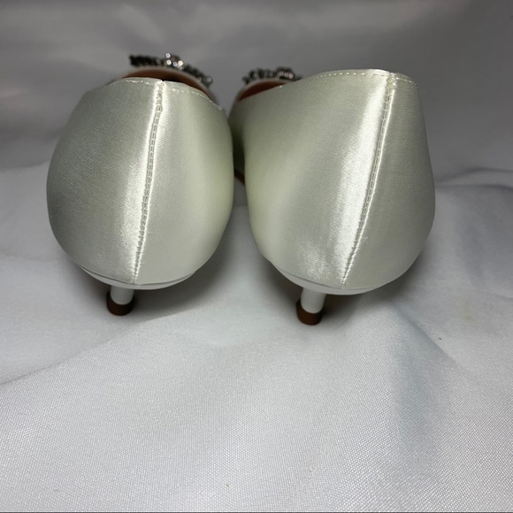 NWT Kate Spade New York Derbie Kitten Heel - Ivory - Picture 8 of 12